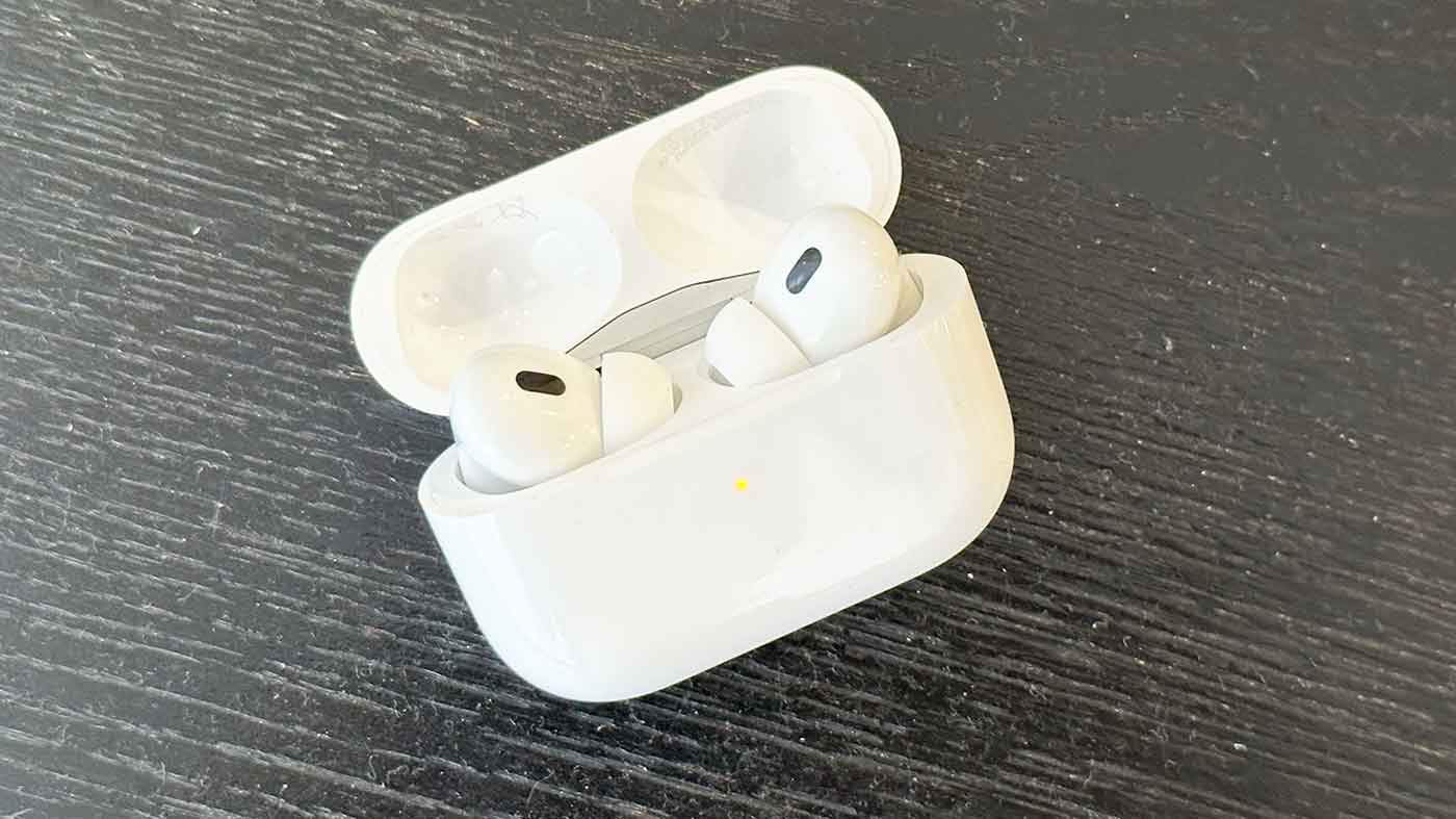Apple AirPods (2nd Generation) Review