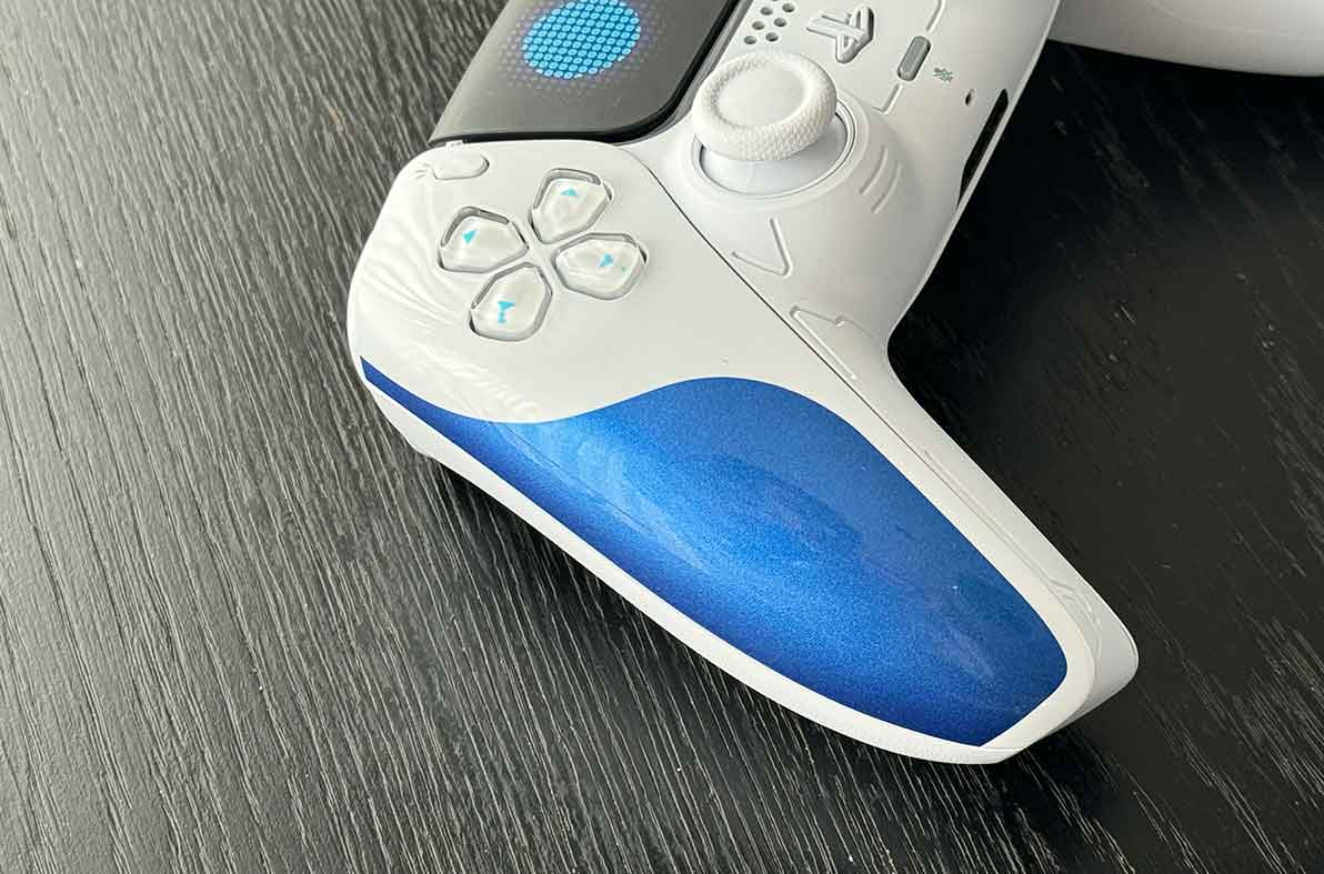 Astro Bot DualSense Controller