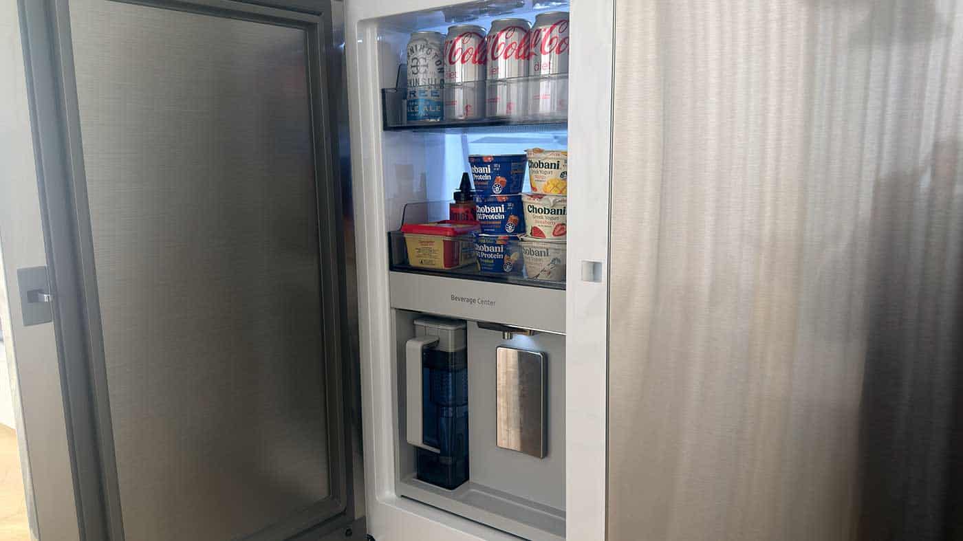 Samsung 4-Door French Door Refrigerator Beverage Centre 648L Review